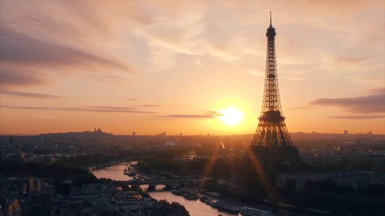 Drone paris